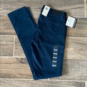 Calvin Klein skinny mid rise blue pants